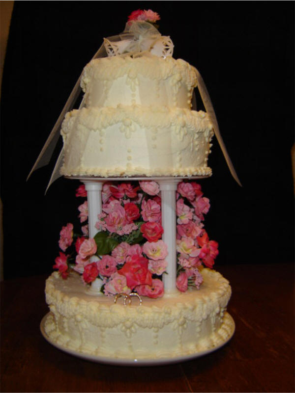 3 tiered wedding cake 